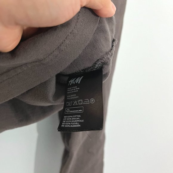 H&M Gray Oversized Cropped Long Sleeve Polo Top Boxy Cotton Button Y2K Small - Picture 5 of 5